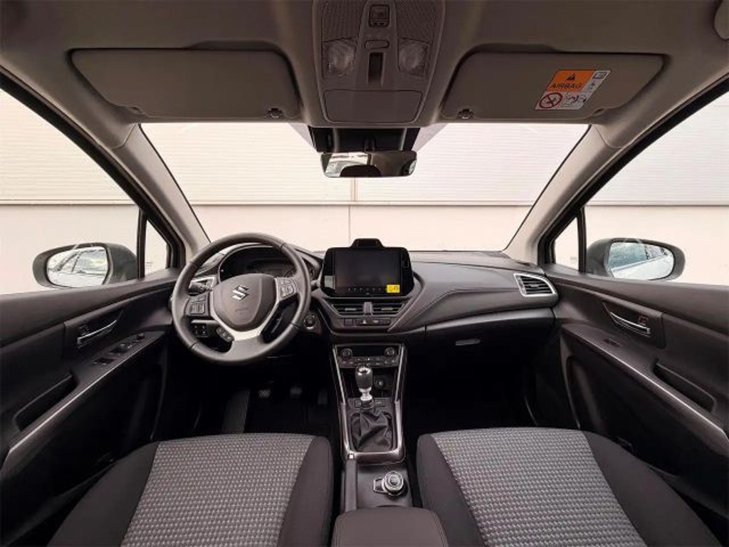 Suzuki S-Cross