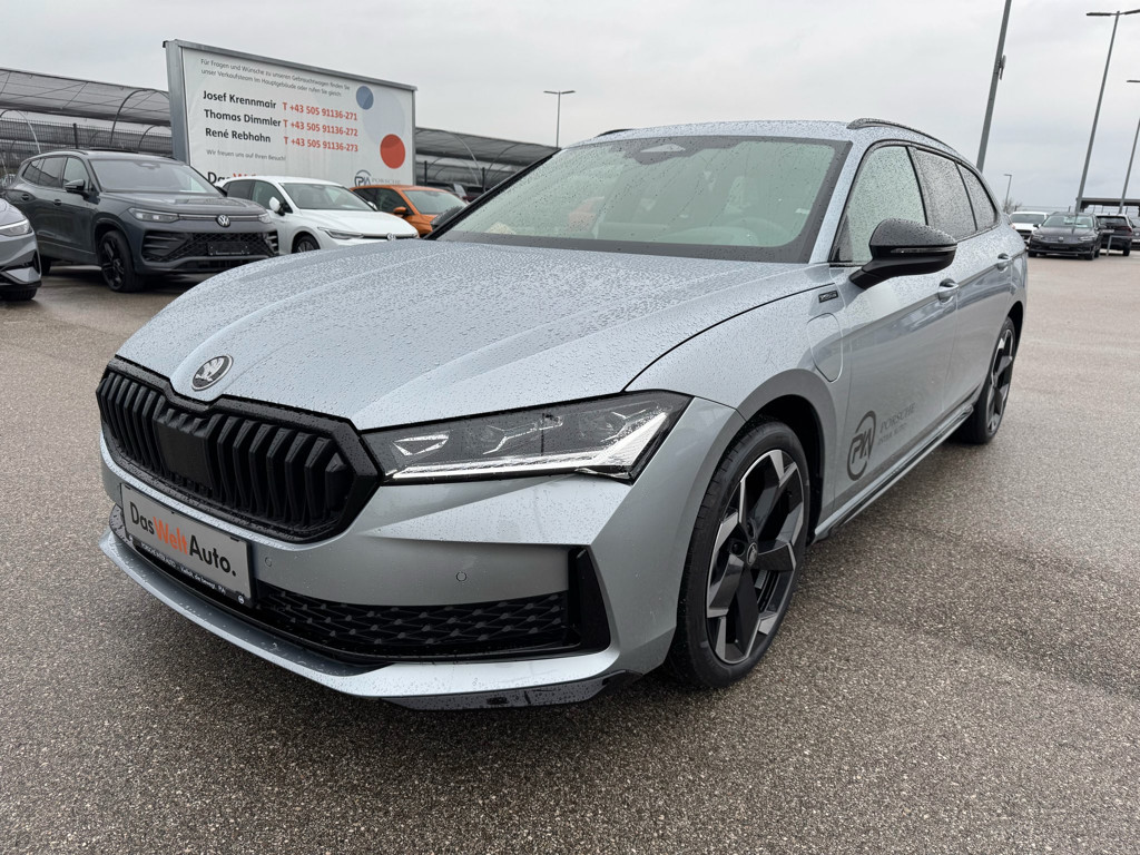 Skoda Superb Combi Sportline iV