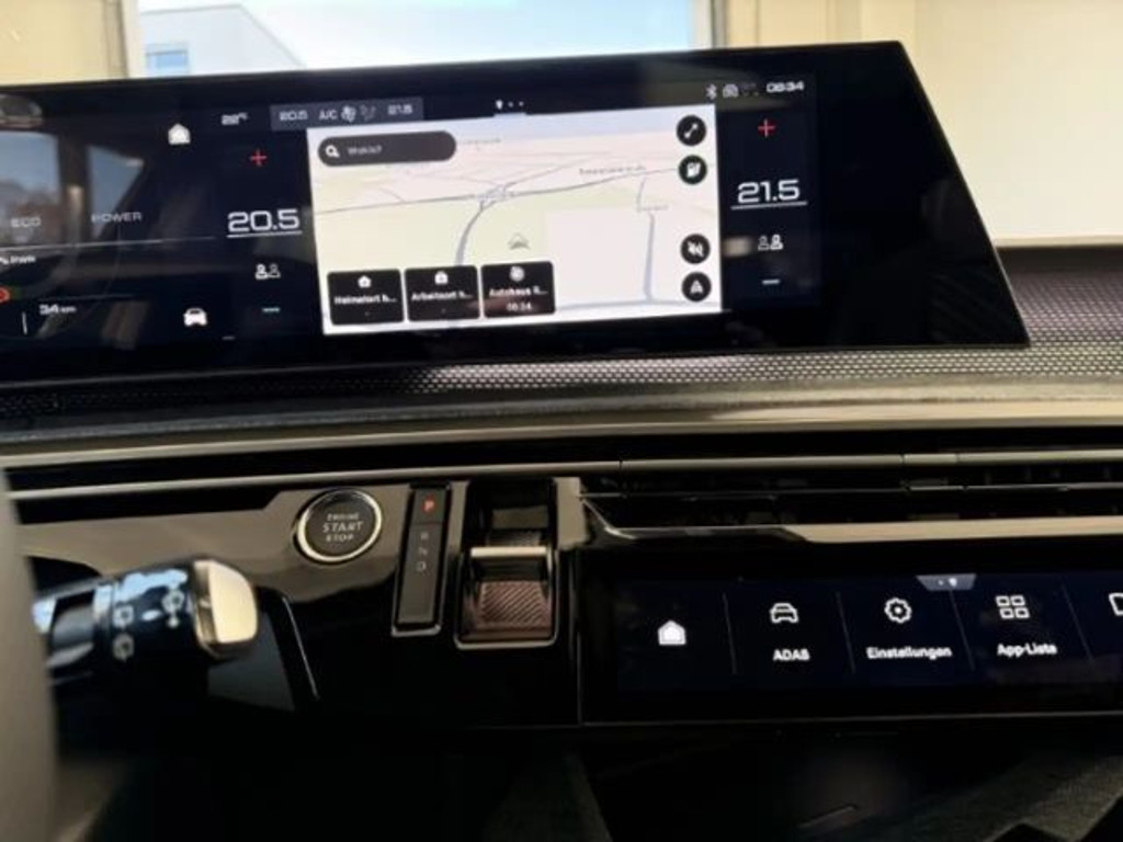 Peugeot E-5008