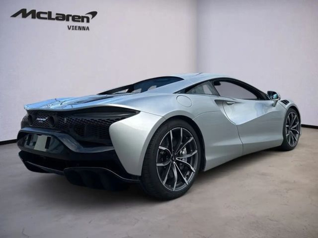 McLaren Artura