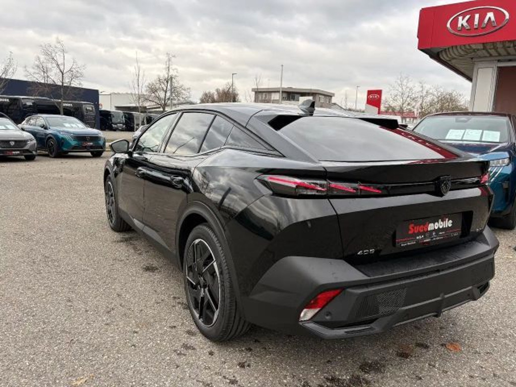 Peugeot 408