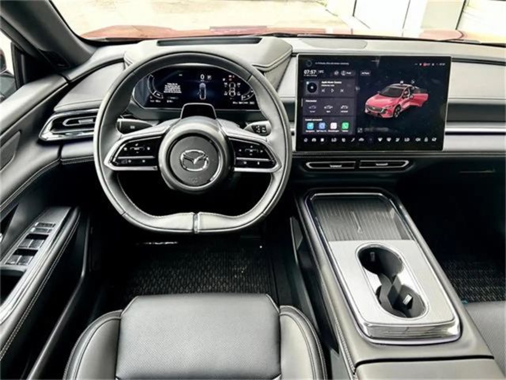 Mazda 6e