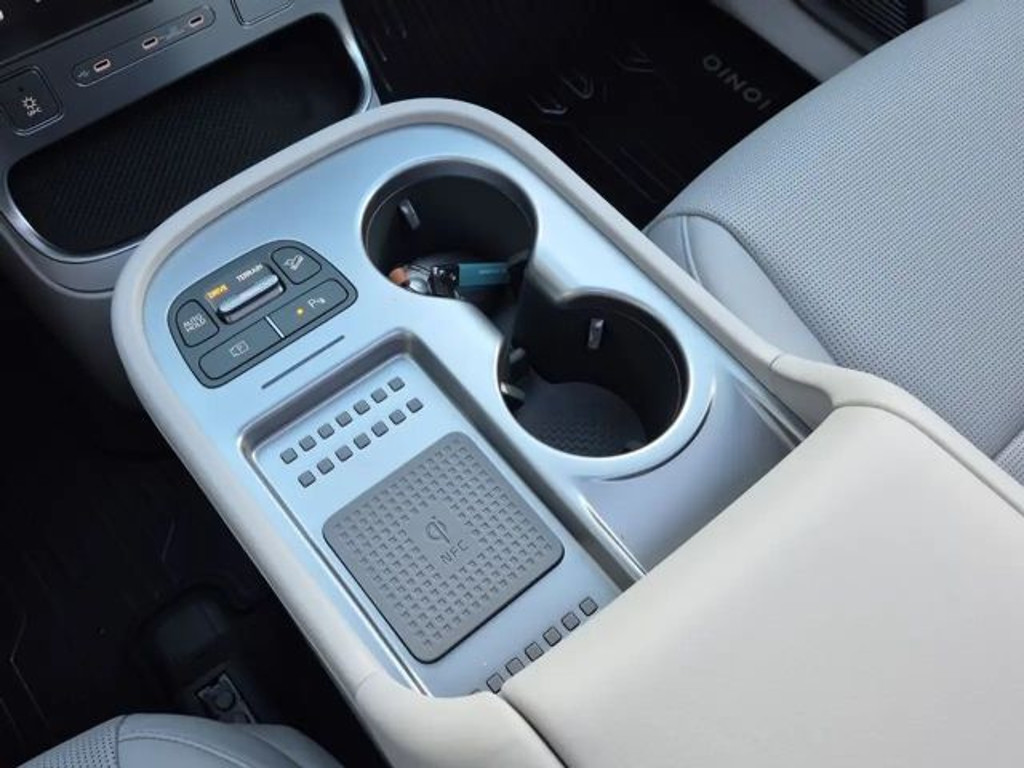 Hyundai IONIQ 9