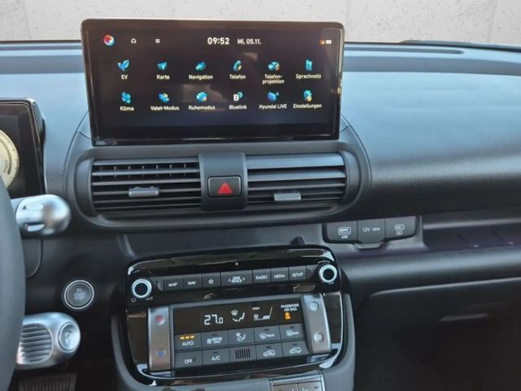 Hyundai INSTER