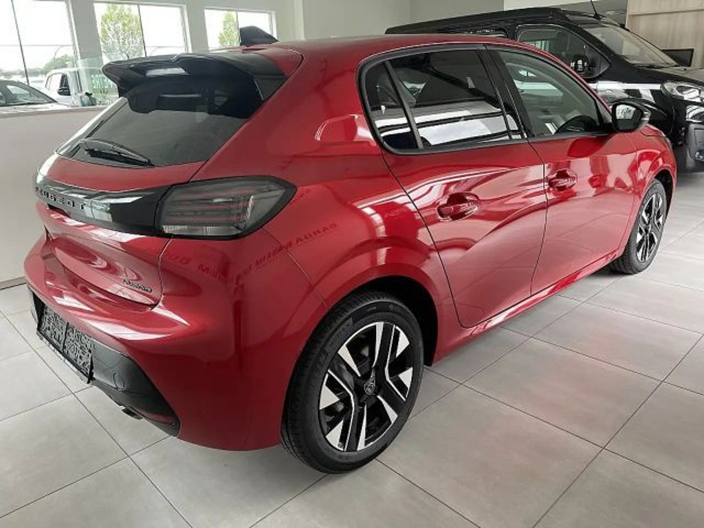 Peugeot e-208