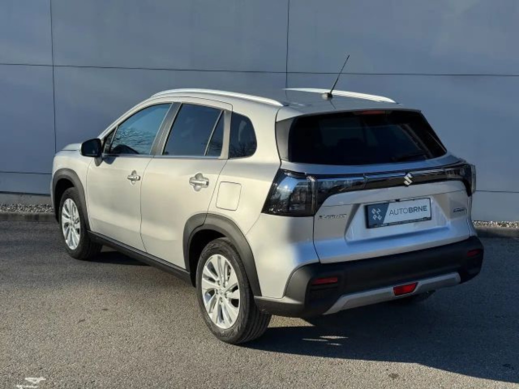 Suzuki S-Cross