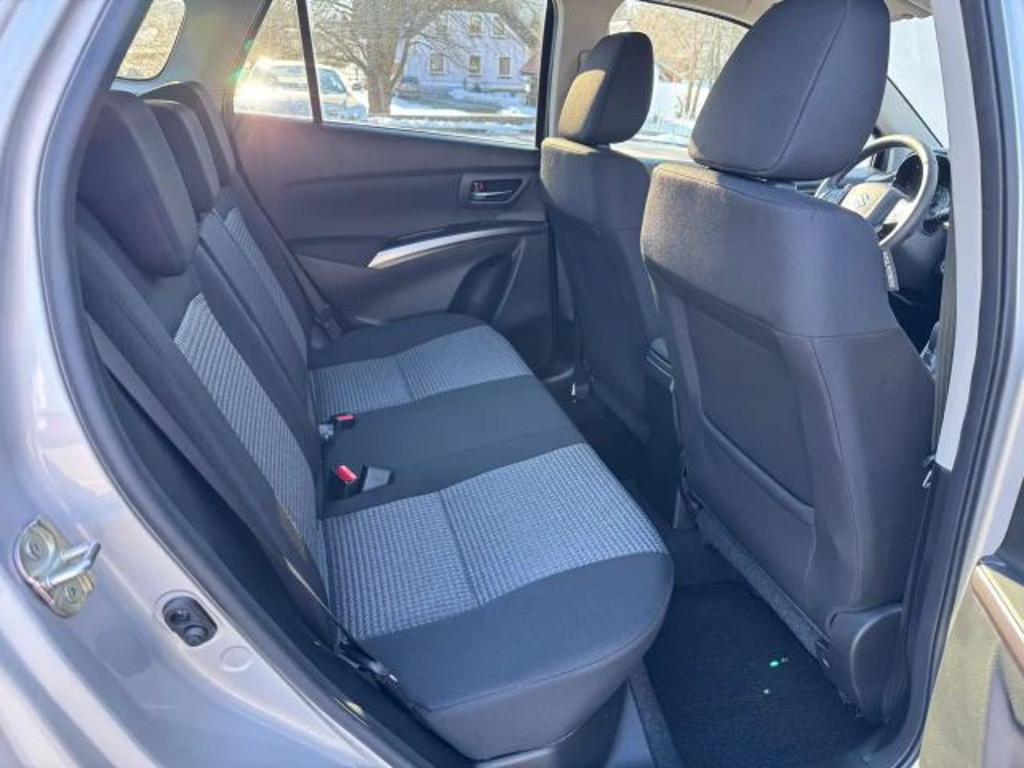 Suzuki S-Cross