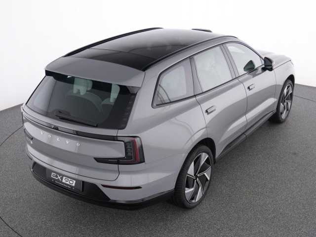 Volvo EX90