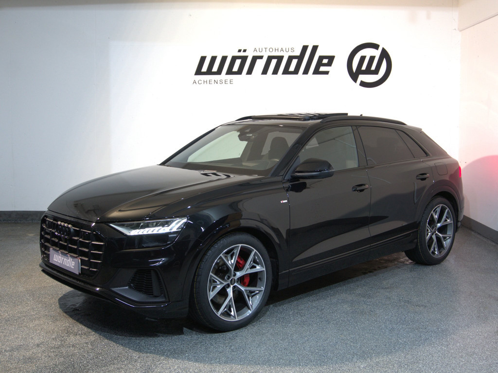 Audi Q8 Avant Quattro Hybride 55 TFSI