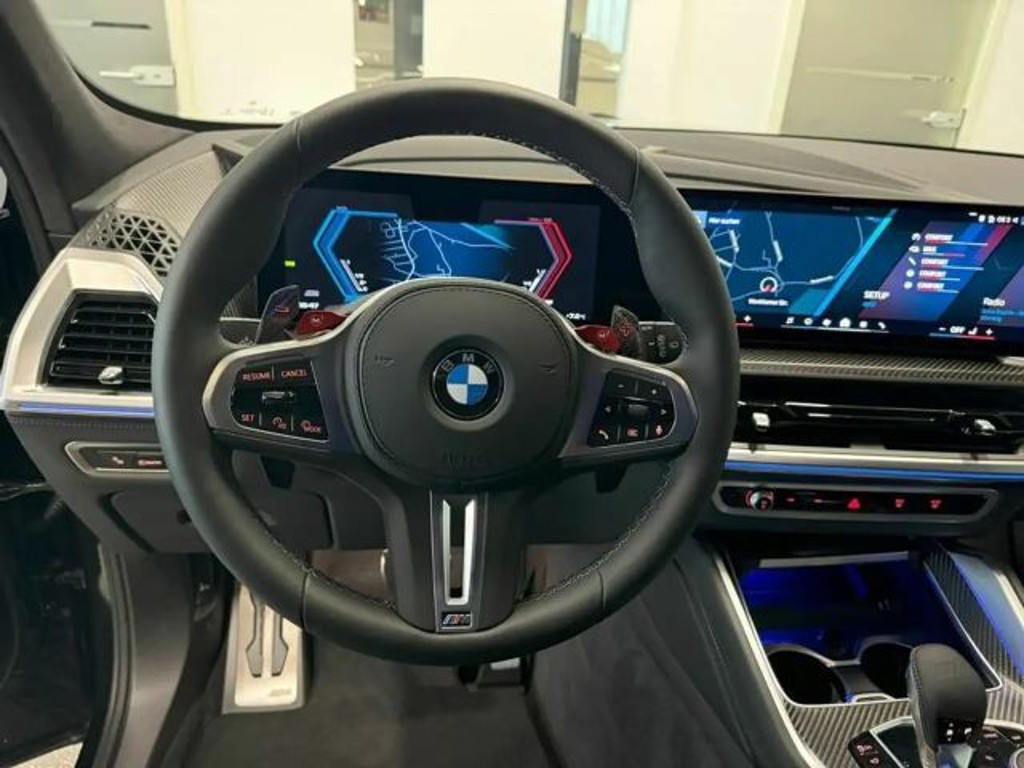 BMW XM