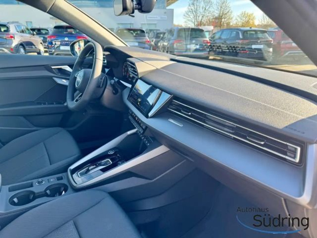 Audi A3 Sportback Sedan S-Tronic