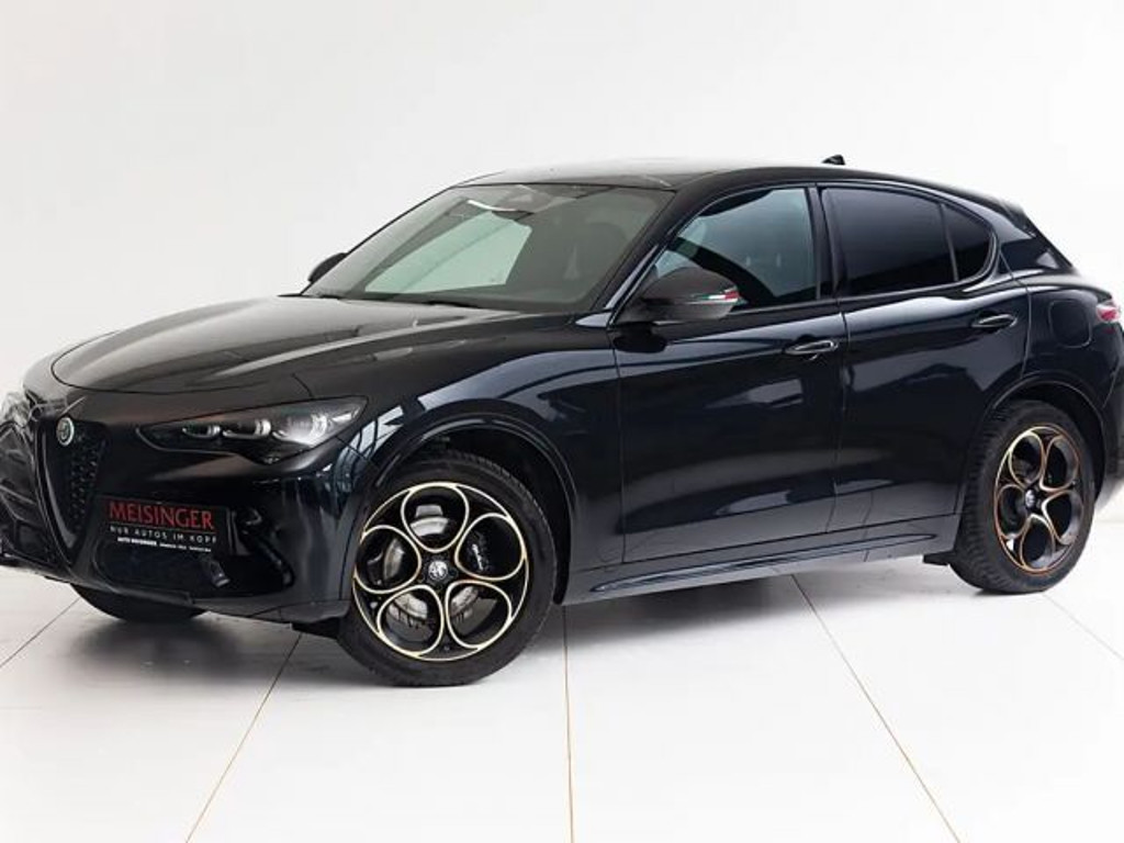 Alfa Romeo Stelvio Q4 AT8