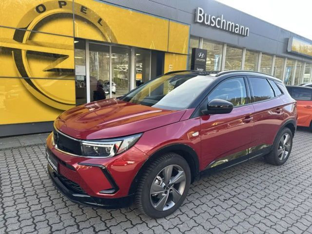 Opel Grandland Hybrid