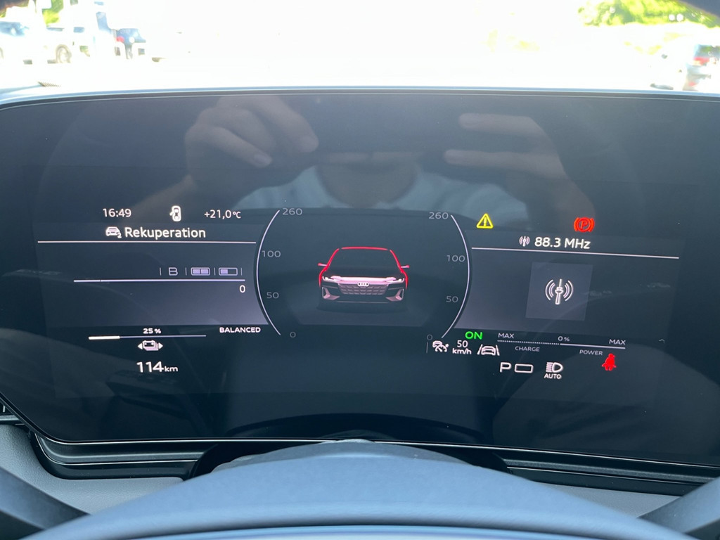 Audi A6 e-tron