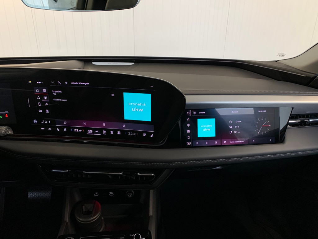 Audi A6 e-tron