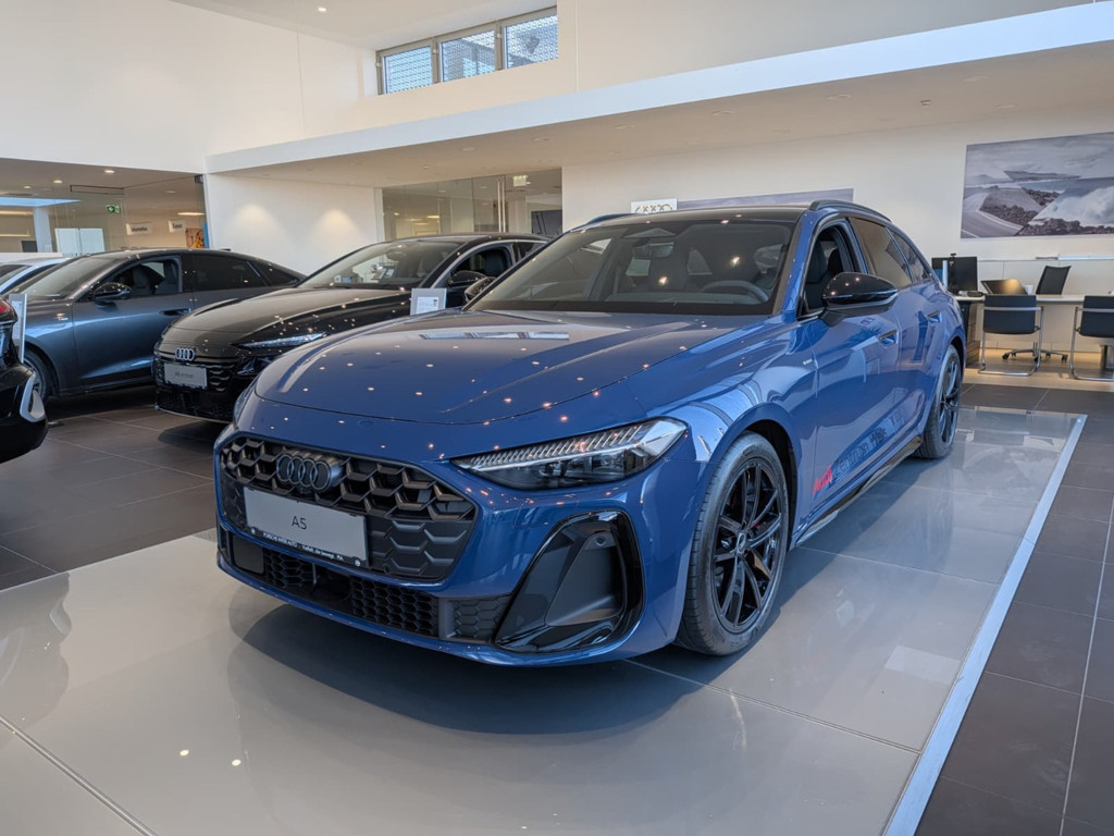 Audi A5 Avant e-hybrid quattro 220 kW