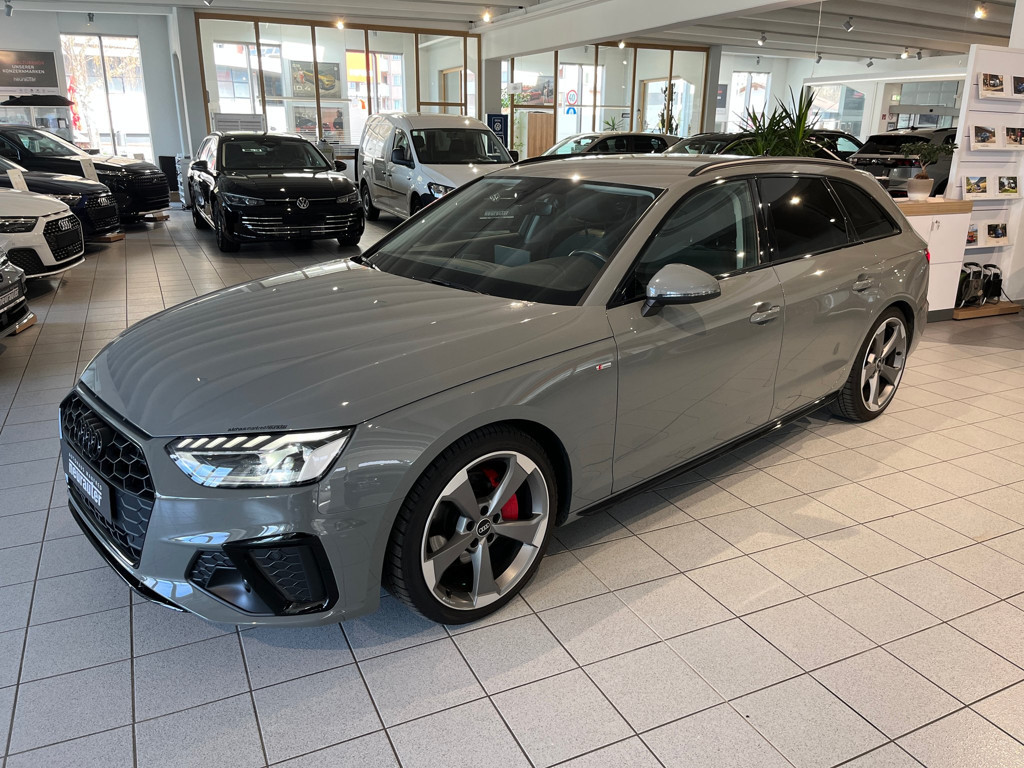 Audi A4 Avant Quattro S-Line 40 TDI
