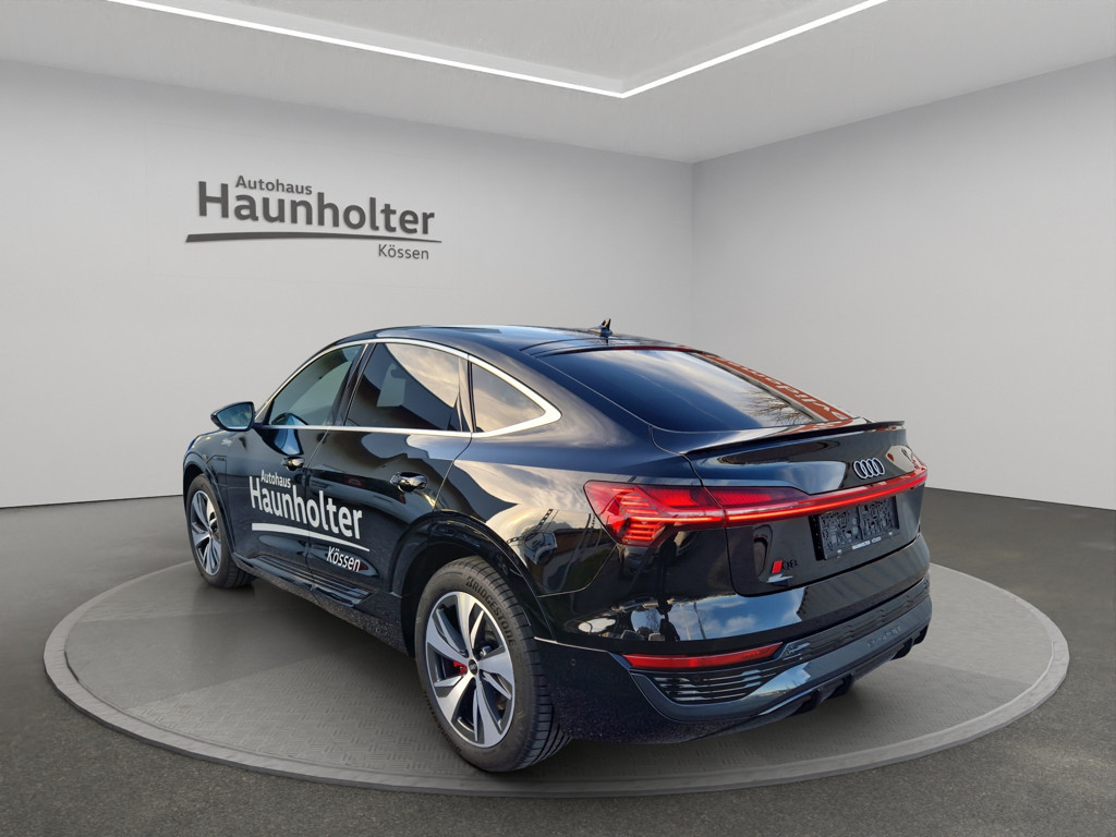 Audi Q8 e-tron
