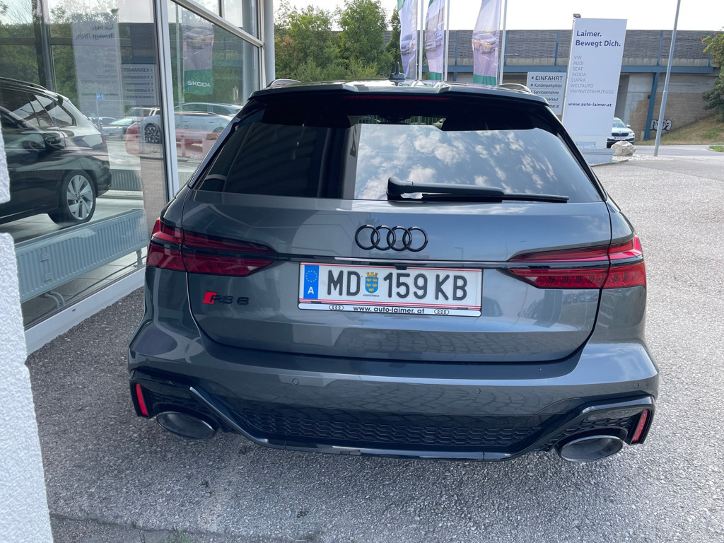 Audi RS6