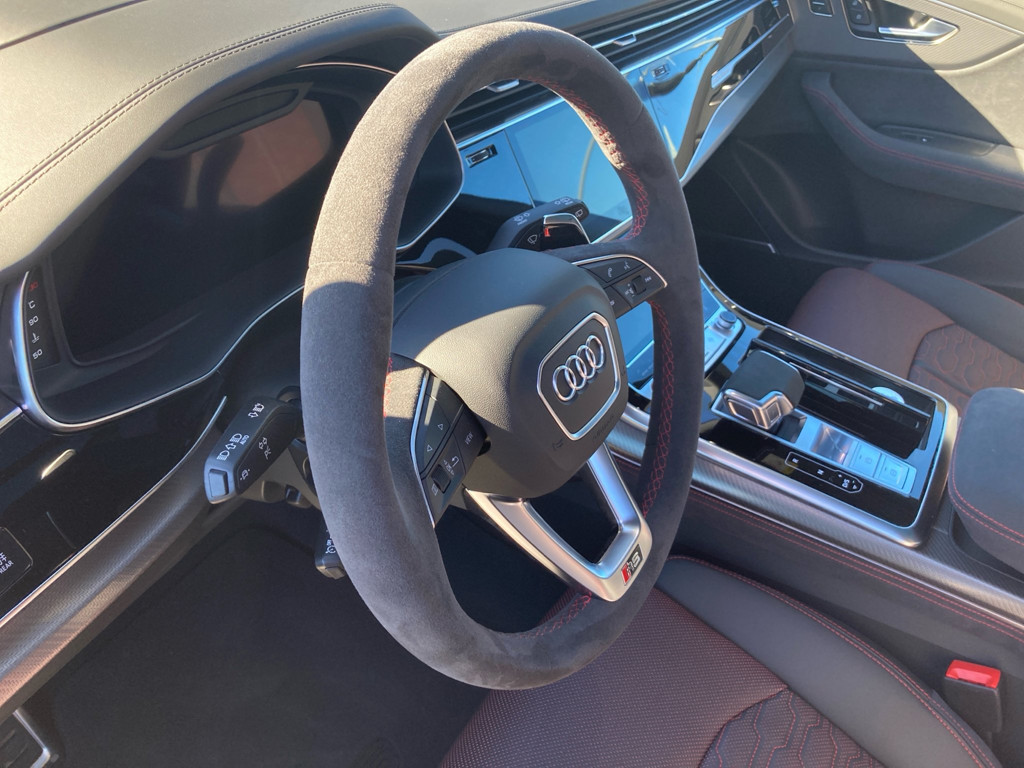 Audi RS Q8