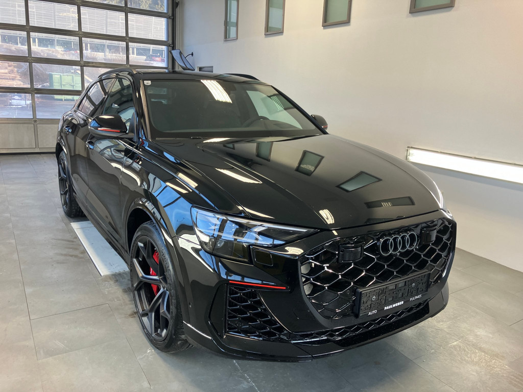 Audi RS Q8