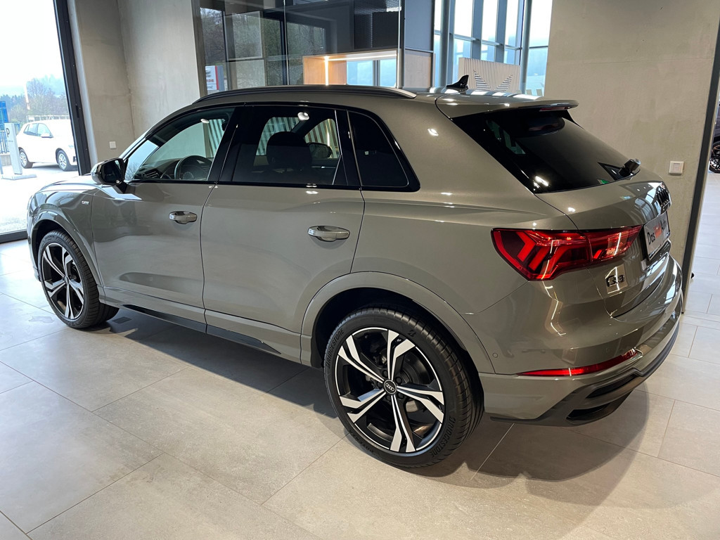 Audi Q3 S-Line 35 TFSI