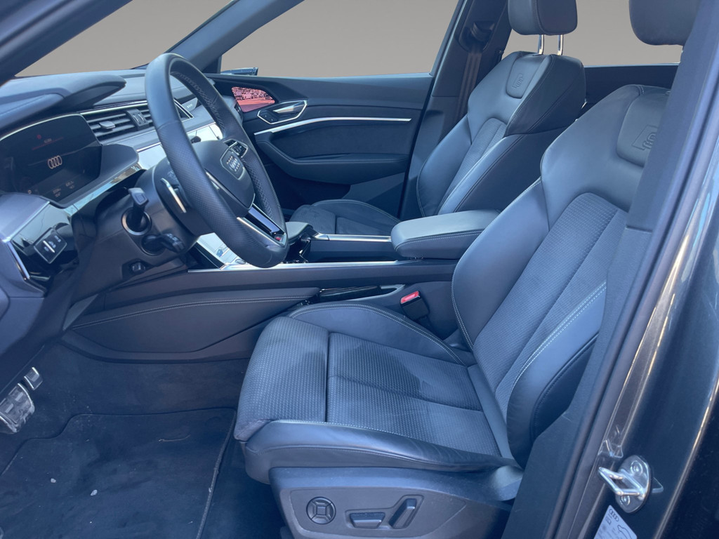 Audi Q8 e-tron