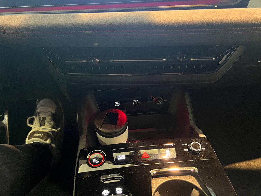 Audi S6 e-tron