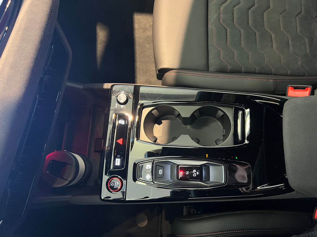 Audi S6 e-tron