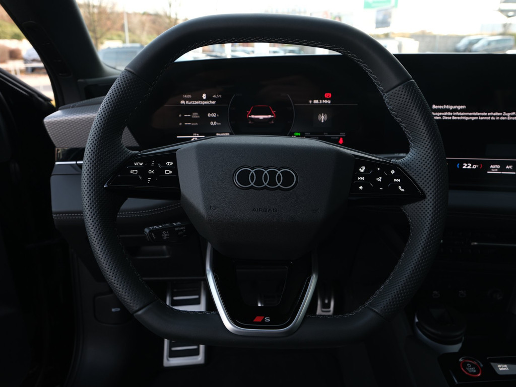 Audi S6 e-tron