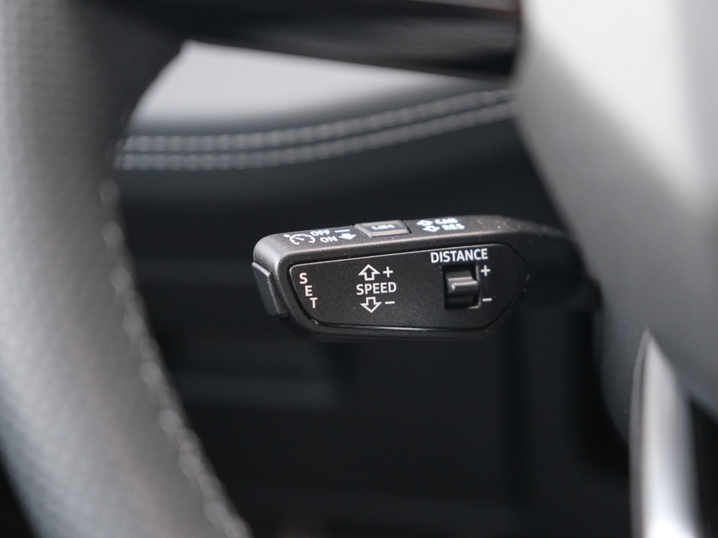 Audi S6 e-tron