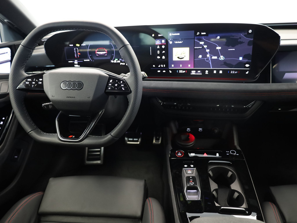 Audi S6 e-tron
