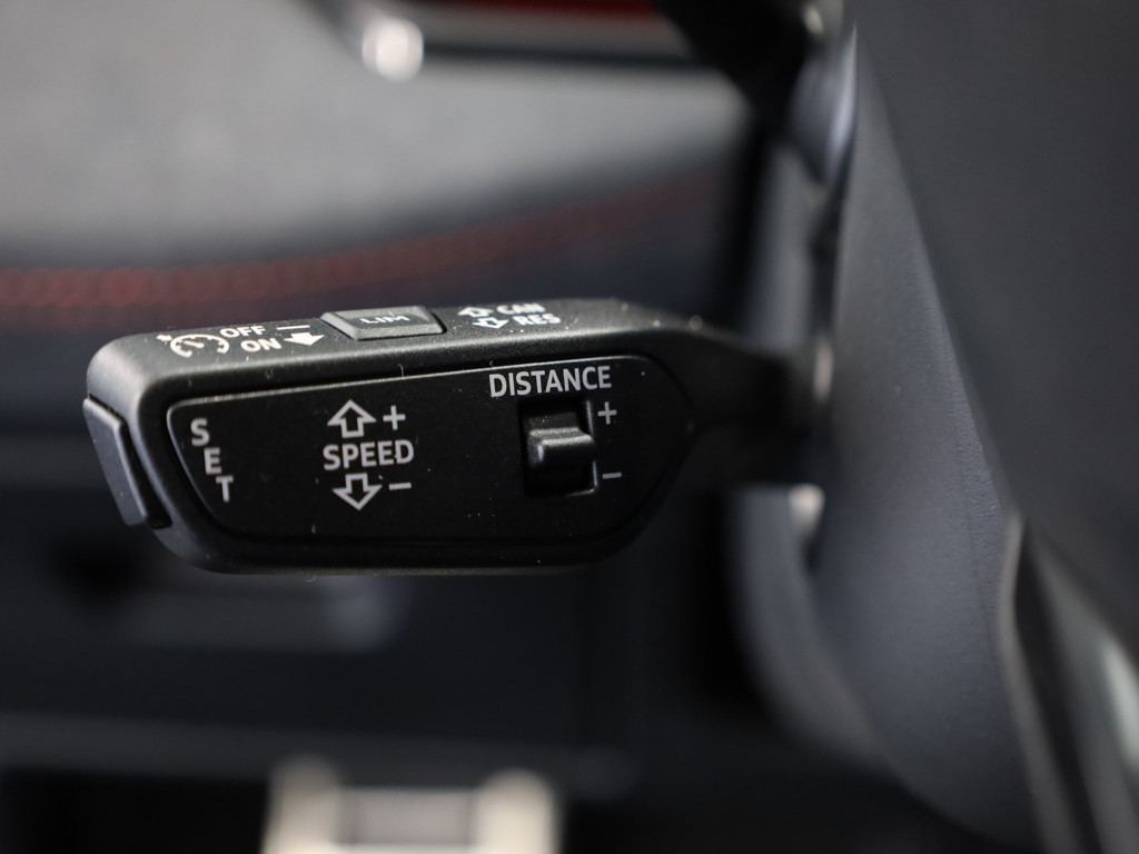 Audi S6 e-tron