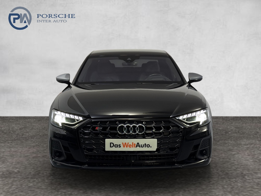 Audi S8
