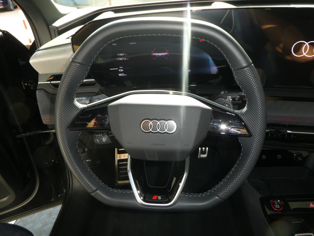 Audi SQ6 e-tron