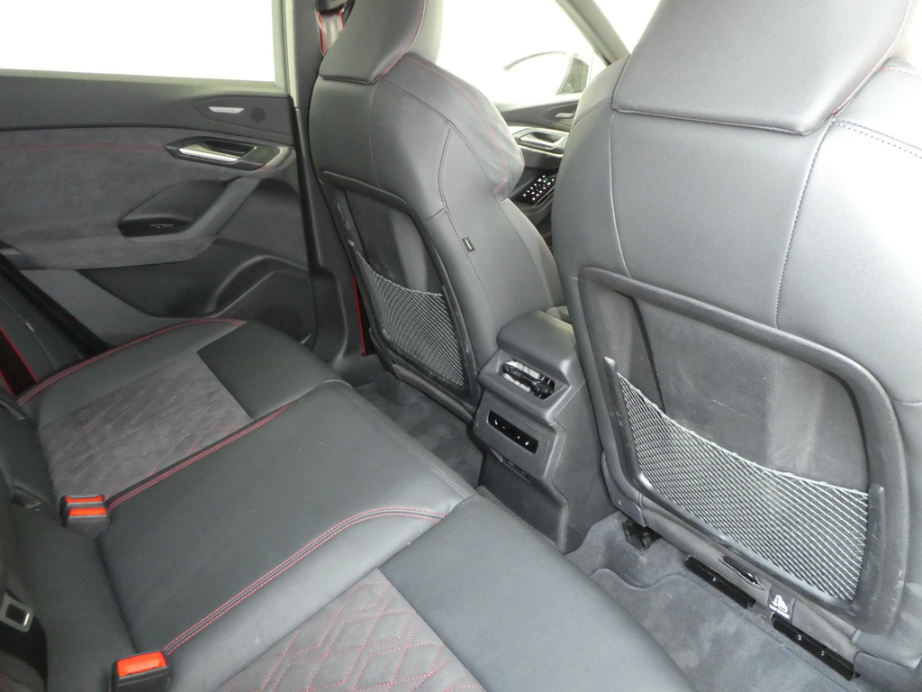 Audi SQ6 e-tron