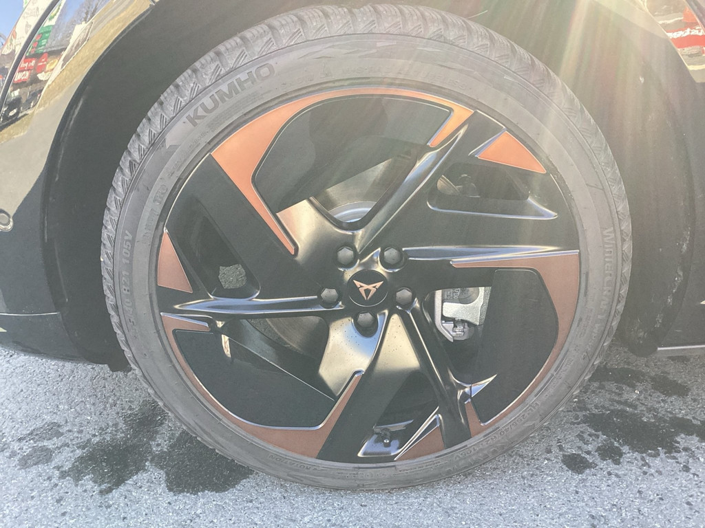 Cupra Tavascan