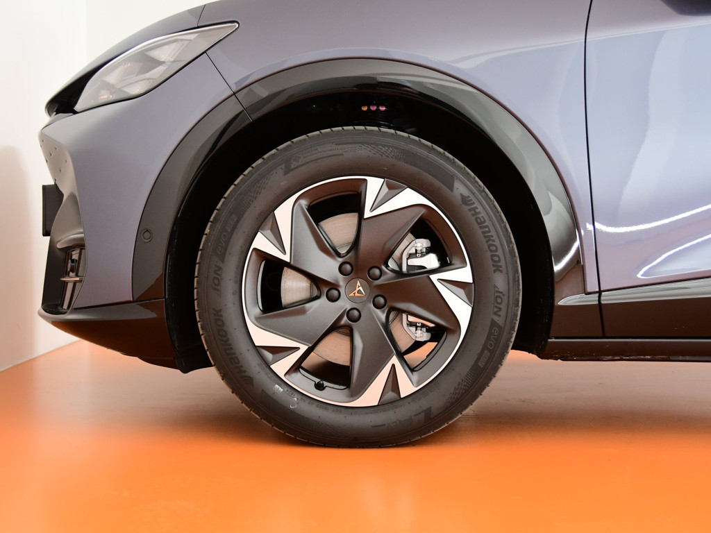 Cupra Tavascan