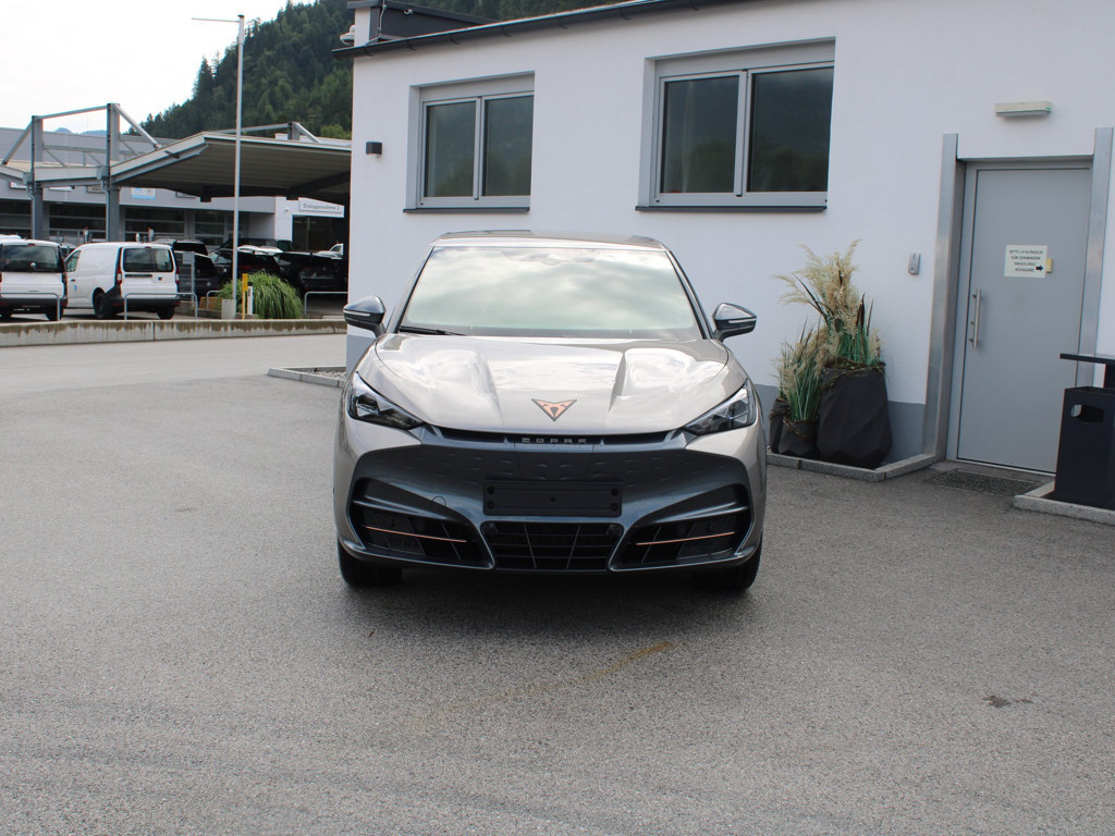 Cupra Tavascan