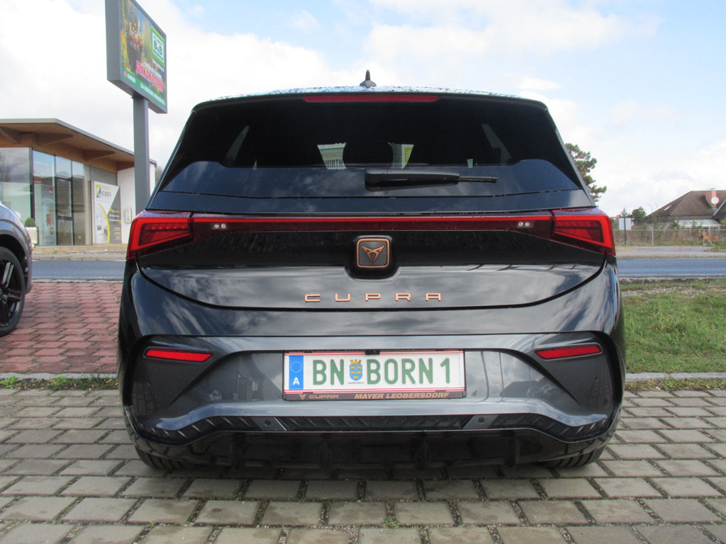 Cupra Born