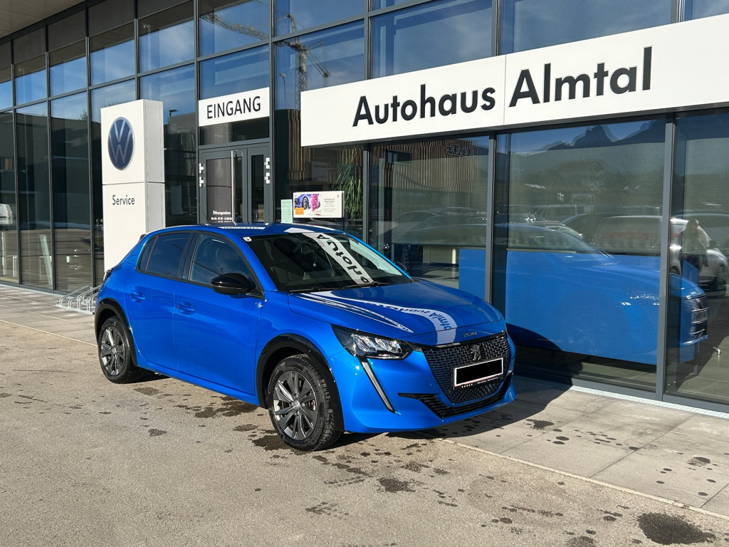 Peugeot e-208