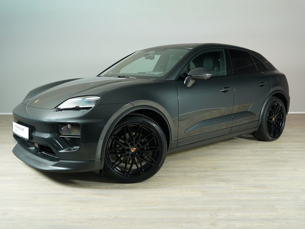Porsche Macan 4