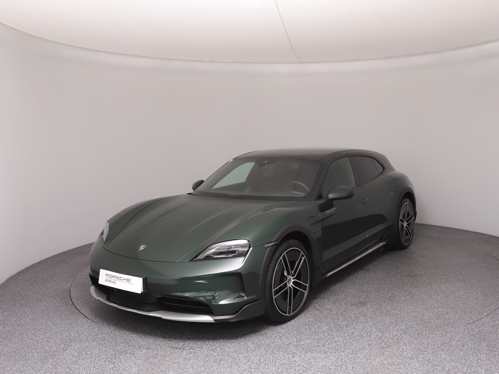 Porsche Taycan Cross Turismo 4