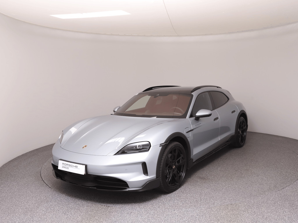 Porsche Taycan Cross Turismo 4
