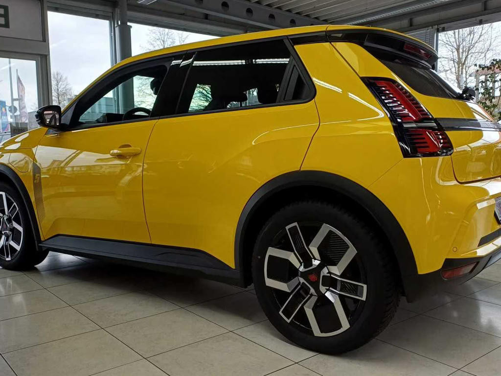 Renault 5