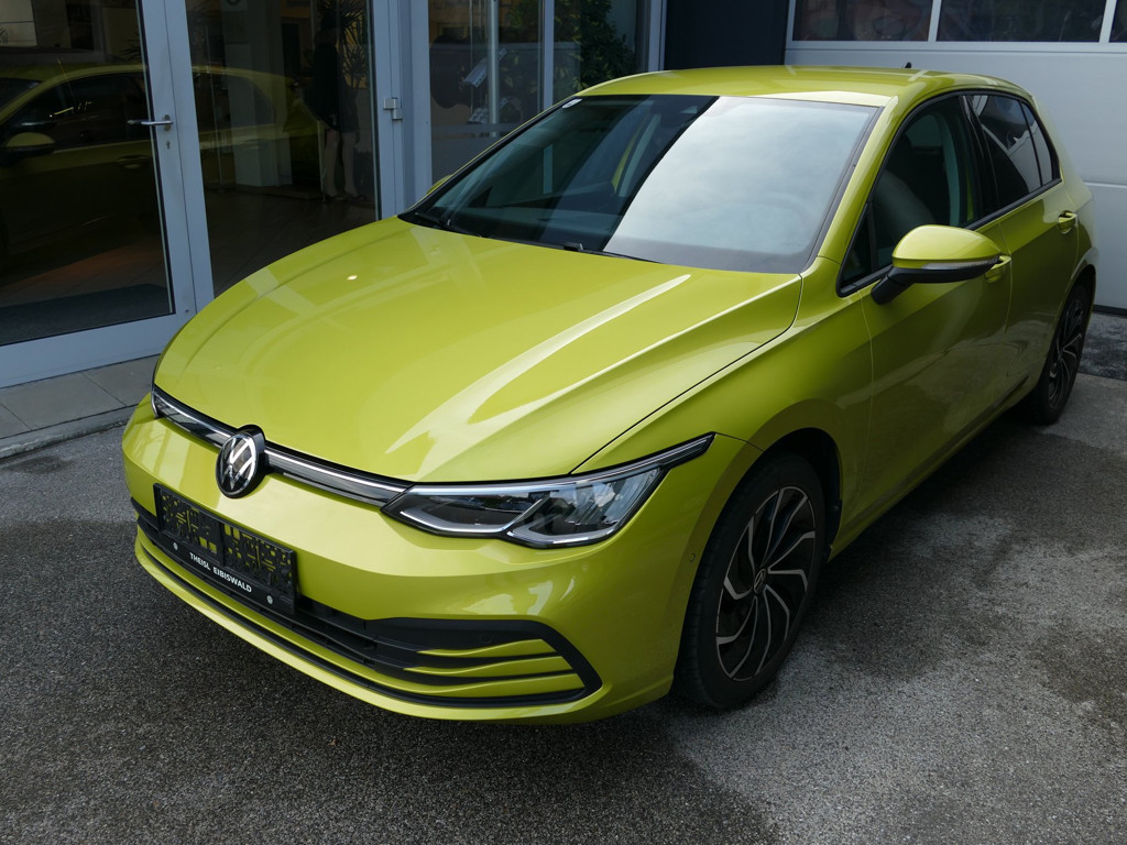 Volkswagen Golf Life