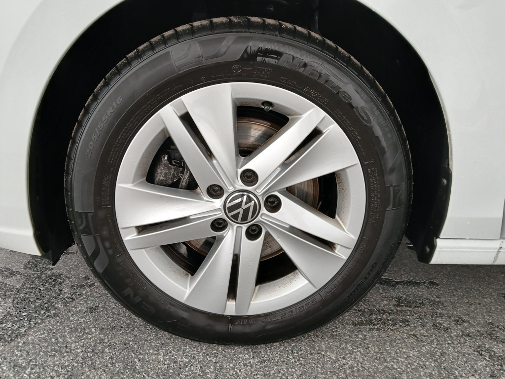 Volkswagen Golf DSG Life Variant