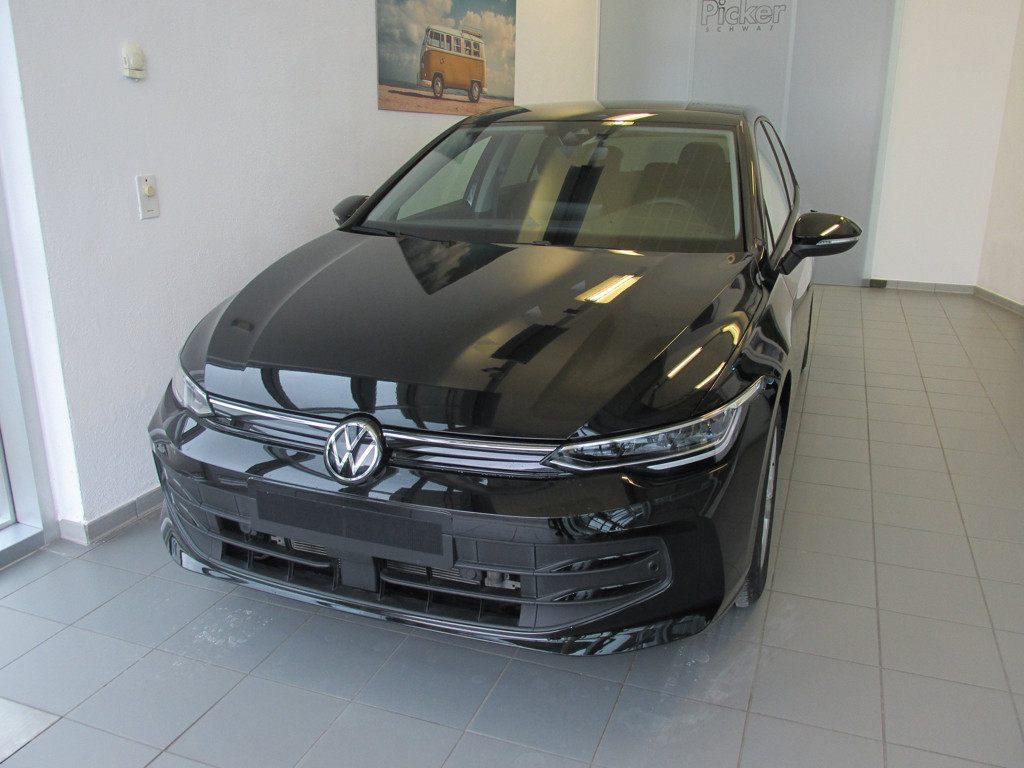 Volkswagen Golf Life