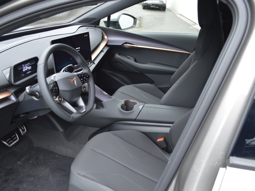 Cupra Tavascan