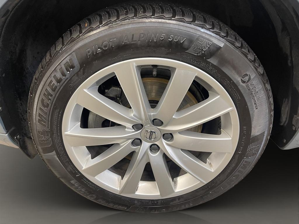 Volvo XC90 Plus Dark